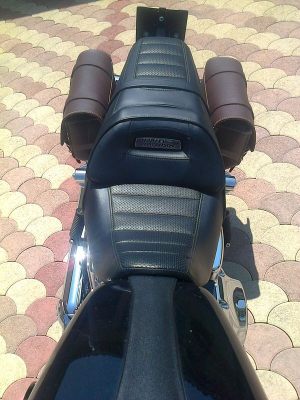 Sacoche Myleatherbikes Harley Dyna Low Rider (41)